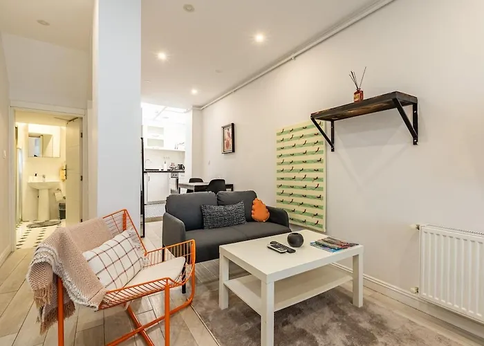 度假居 Private Building W Terrace Walk To Taksim & 6 Guests *