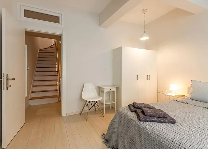 Private Building W Terrace Walk To Taksim & 6 Guests 伊斯坦布尔