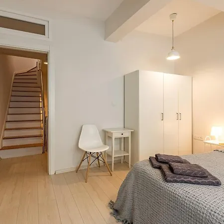 Private Building W Terrace Walk To Taksim & 6 Guests Istambul