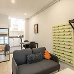 Private Building W Terrace Walk To Taksim & 6 Guests * Istanbul