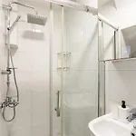 Feriehus Private Building W Terrace Walk To Taksim & 6 Guests